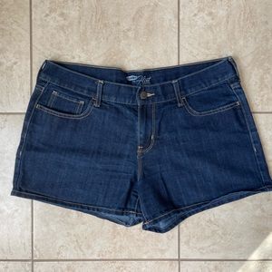 Old Navy The Flirt Dark Rinse 3.5” Inseam Denim Shorts